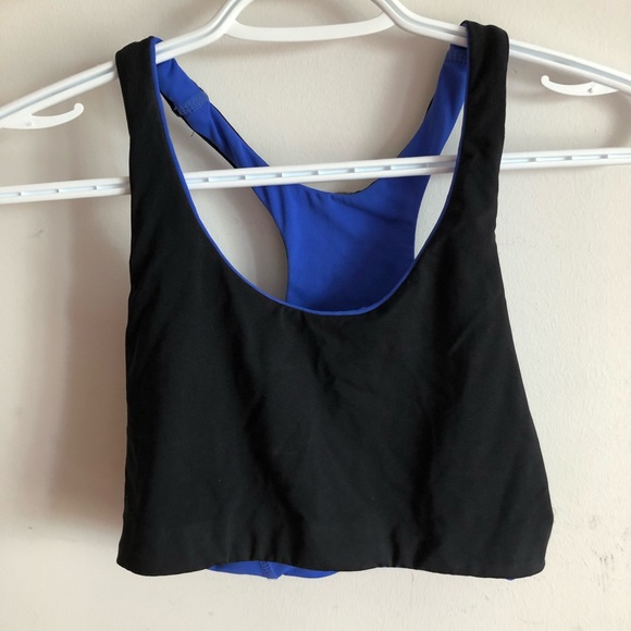 REVERSIBLE BLUE/BLACK sports bra - Picture 6 of 9